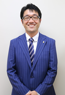 ひがしむき行政書士事務所代表　東向勲（Isao　Higashimuki）